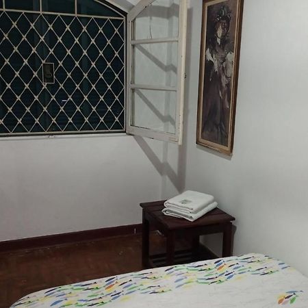 Nathalie Quartos Pernoites Simples Appartement Campos do Jordão Buitenkant foto